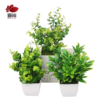 Hot Selling Faux Plant With  Plastic Pot Desk Decorationm Bedroom Greenery